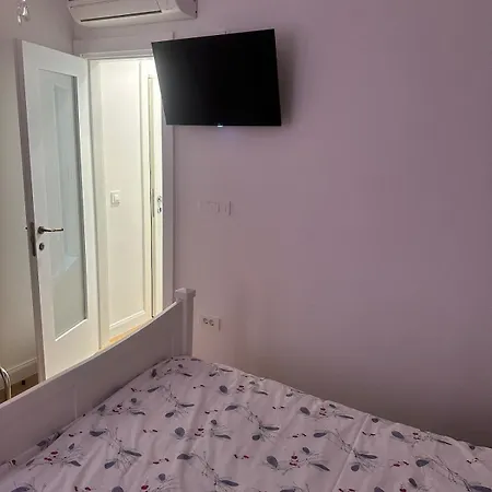 Db Apartment *
