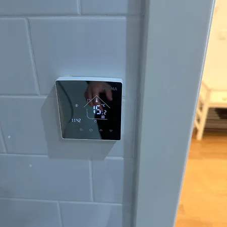 Apartment Db *