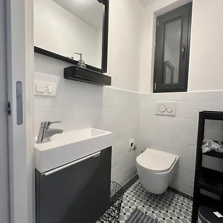 Db Apartment Split
