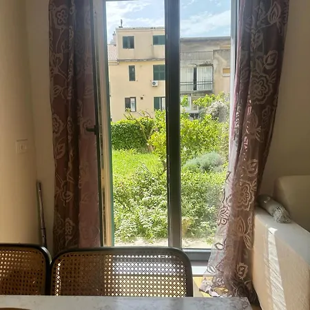 Apartment Db