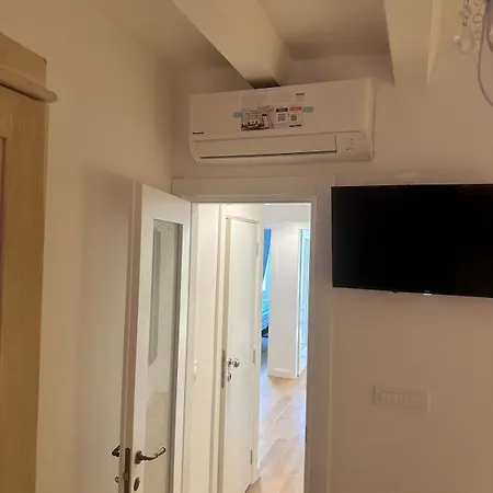 Apartment Db *